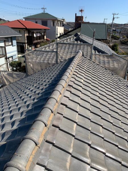 川越市にて屋根修理〈瓦屋根の葺き直し〉・外壁塗装の施工前写真